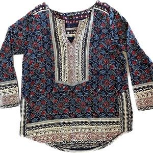 Lucky Brand V-neck floral shirt